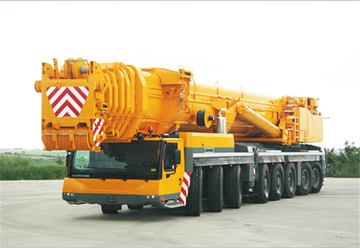 永城市精密设备吊装（如机床、仪器）需要特殊车型吗？